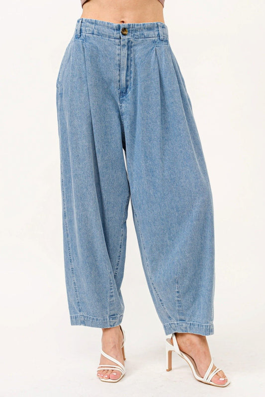 And the Why - Medium Wash Pleated Loose Fit Jeans