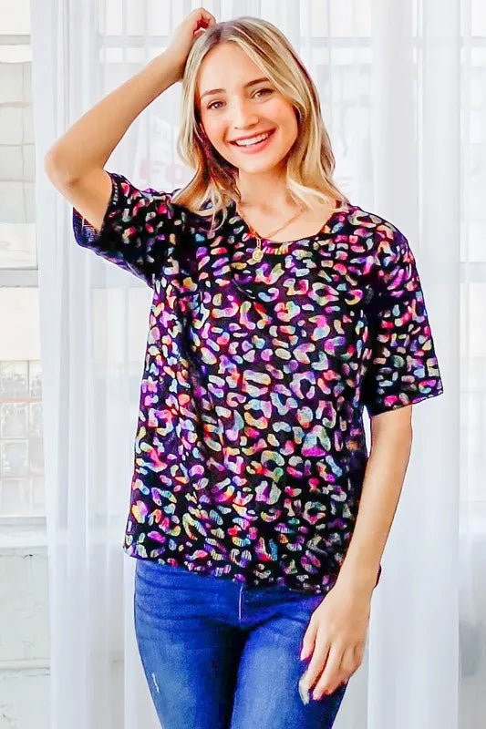 And the Why - Rainbow Leopard Print Knit Tee – Black Multi