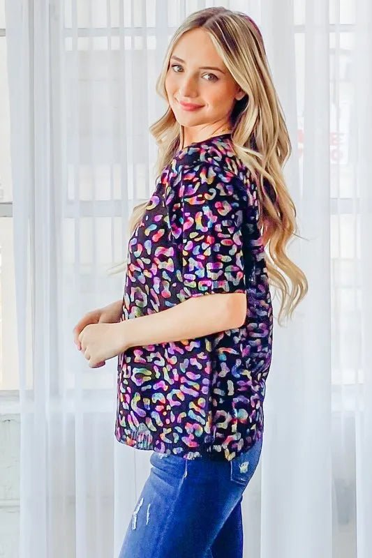 And the Why - Rainbow Leopard Print Knit Tee – Black Multi