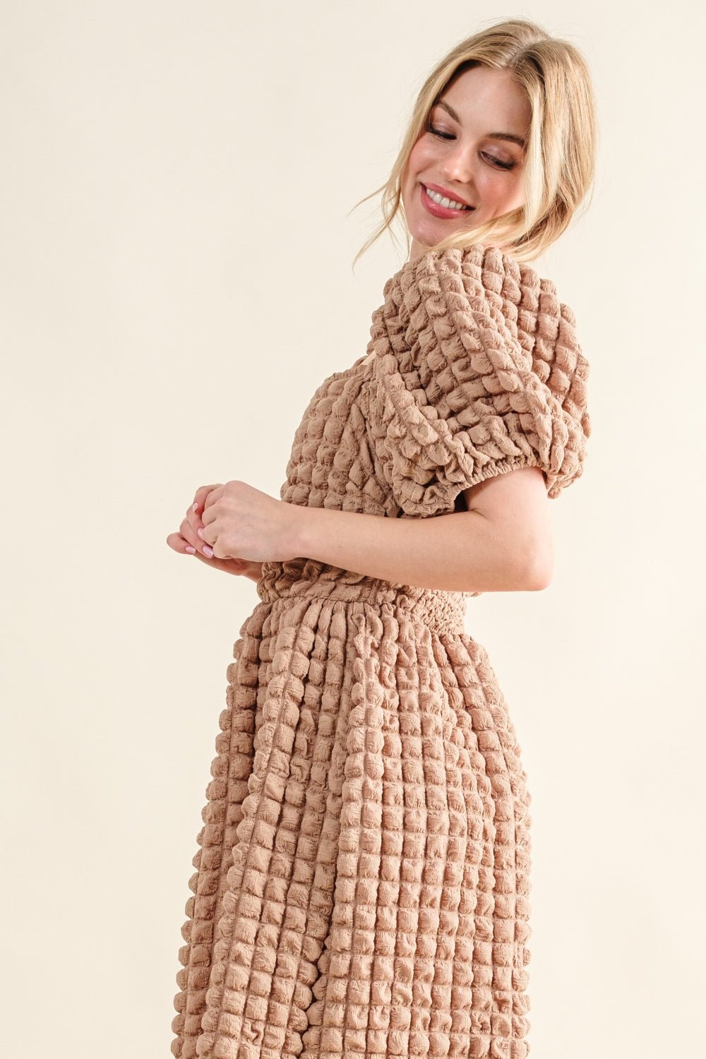 And the Why - Square Neck Puff Sleeve Midi Dress in Latte