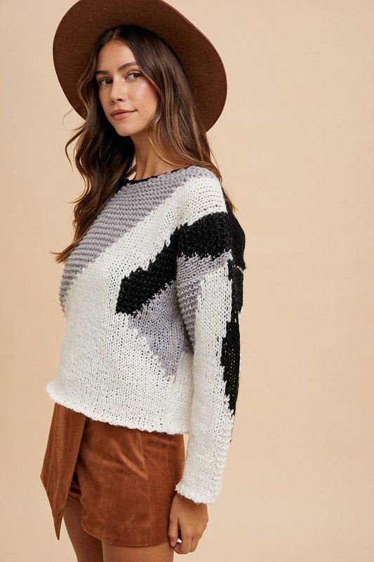 ANNIE WEAR - Black & Gray Color Block Sweater