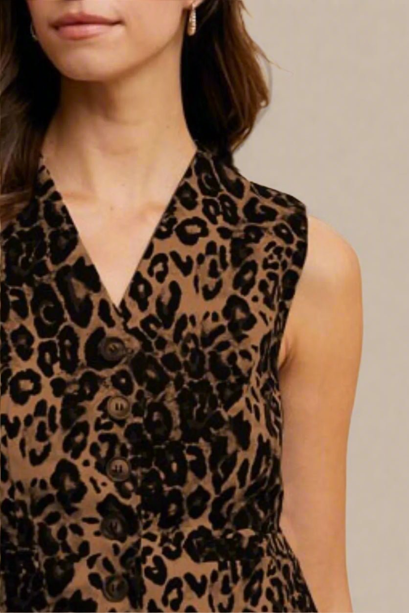 ANNIE WEAR - Brown Leopard Print Button Front Vest Top