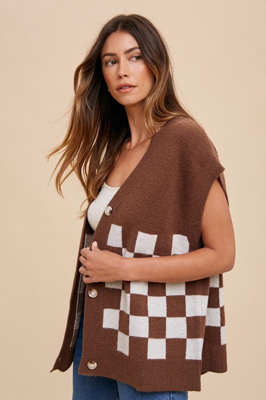 ANNIE WEAR - Dark Brown Checkered Short Sleeve Cardigan