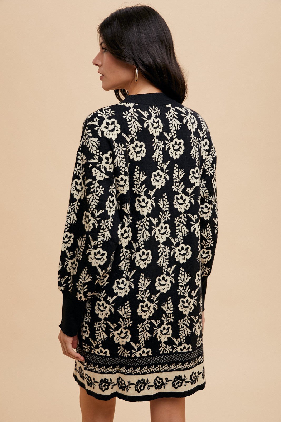 ANNIE WEAR - Floral Jacquard Mini Sweater Dress in Black Oatmeal