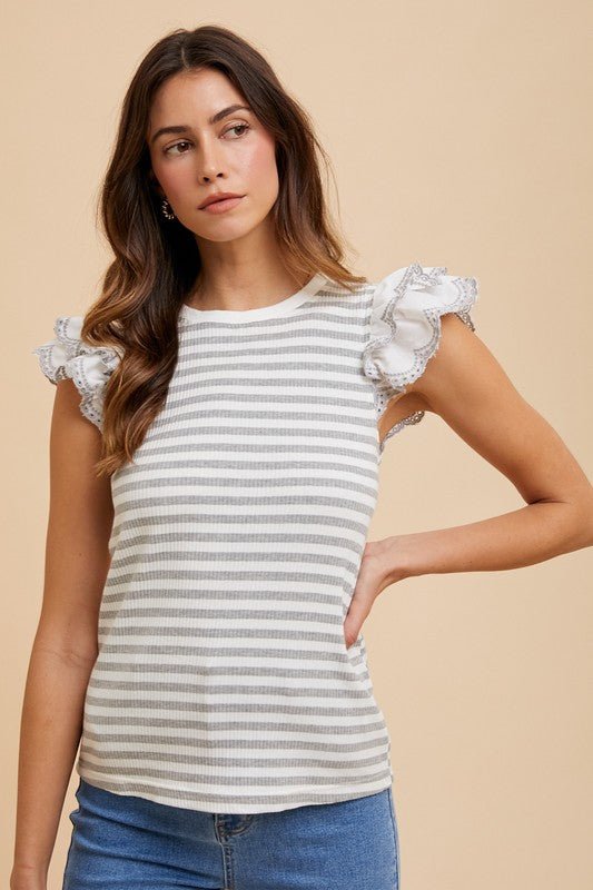 ANNIE WEAR - Light Gray Ruffled Striped Cap Sleeve Knit Top