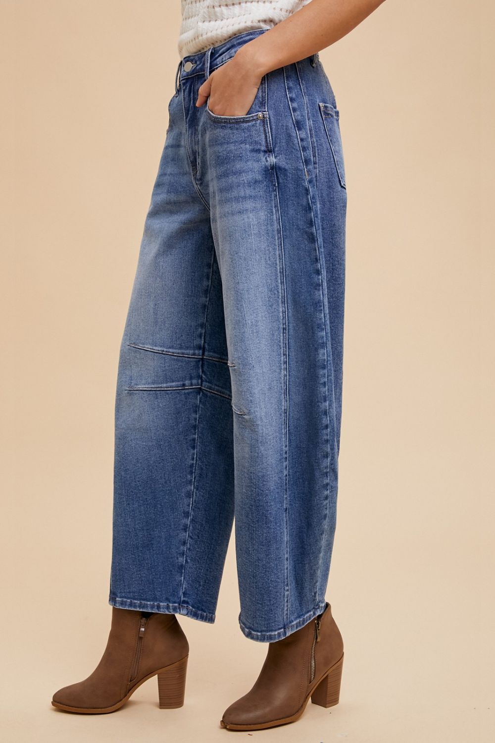 ANNIE WEAR - Medium Wash Mid Rise Barrel Leg Jeans