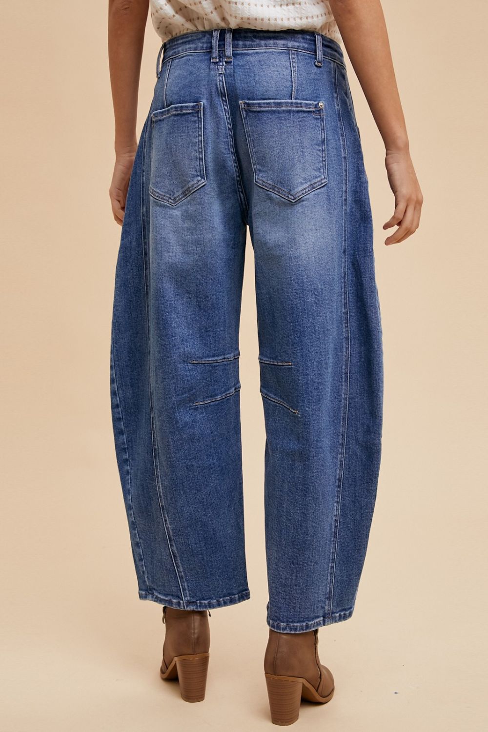 ANNIE WEAR - Medium Wash Mid Rise Barrel Leg Jeans