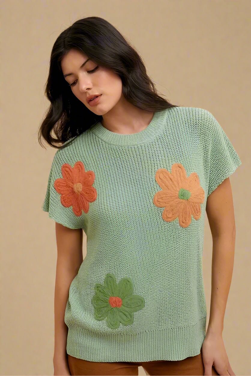 ANNIE WEAR - Mint Daisy Appliqué Knit Top