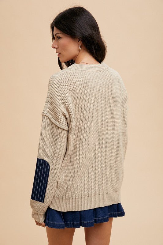 ANNIE WEAR - Relaxed Fit Sweater in Khaki