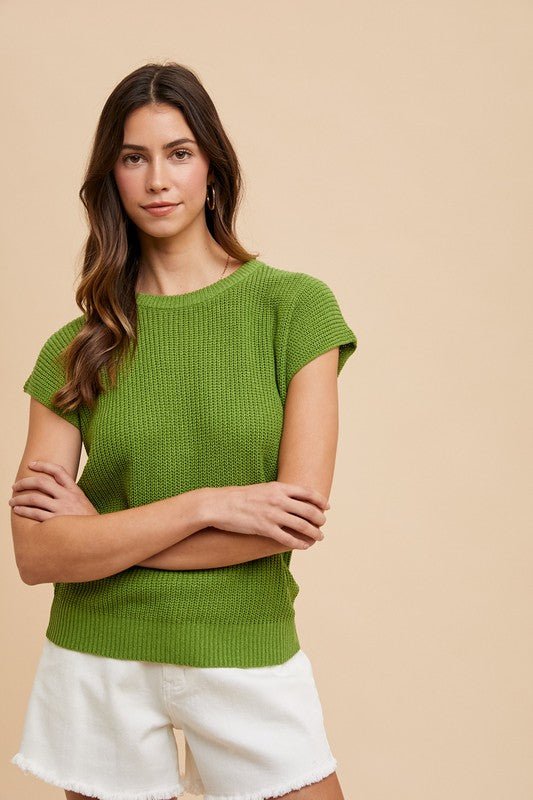ANNIE WEAR - Short Sleeve Sweater in Moss