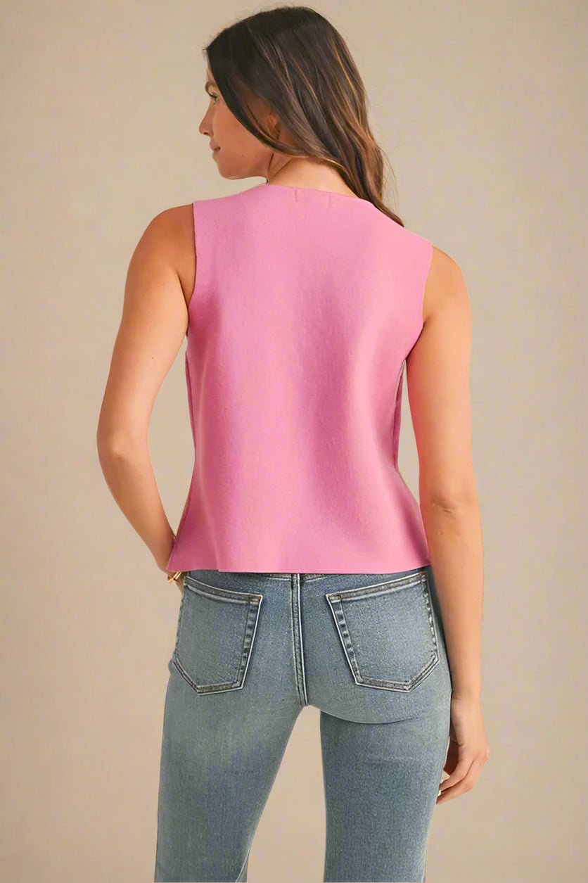 ANNIE WEAR - Sleeveless Split Hem Button Front Top in Bubblegum Pink
