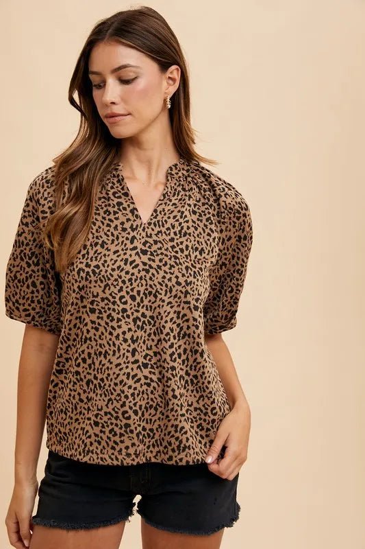 ANNIE WEAR - Tan & Black Leopard Print Puff Sleeve Blouse