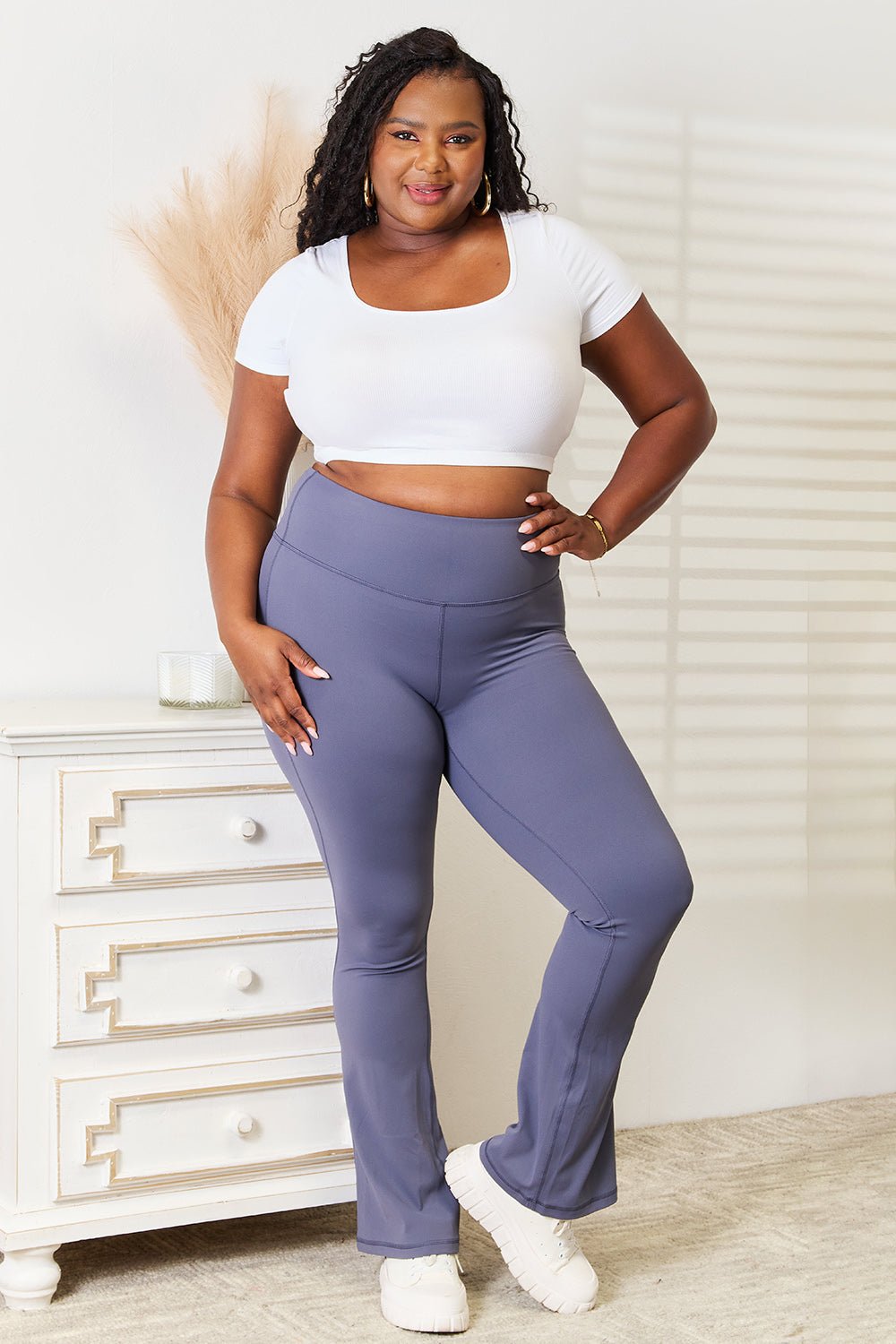 Basic Bae - Wide Waistband Bootcut Active Leggings in Dusty Blue