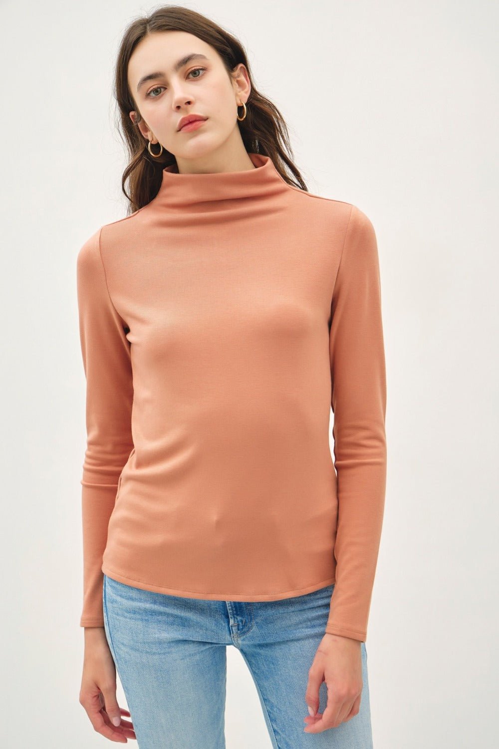 BE COOL - Mock Neck Long Sleeve T-Shirt in Persimmon