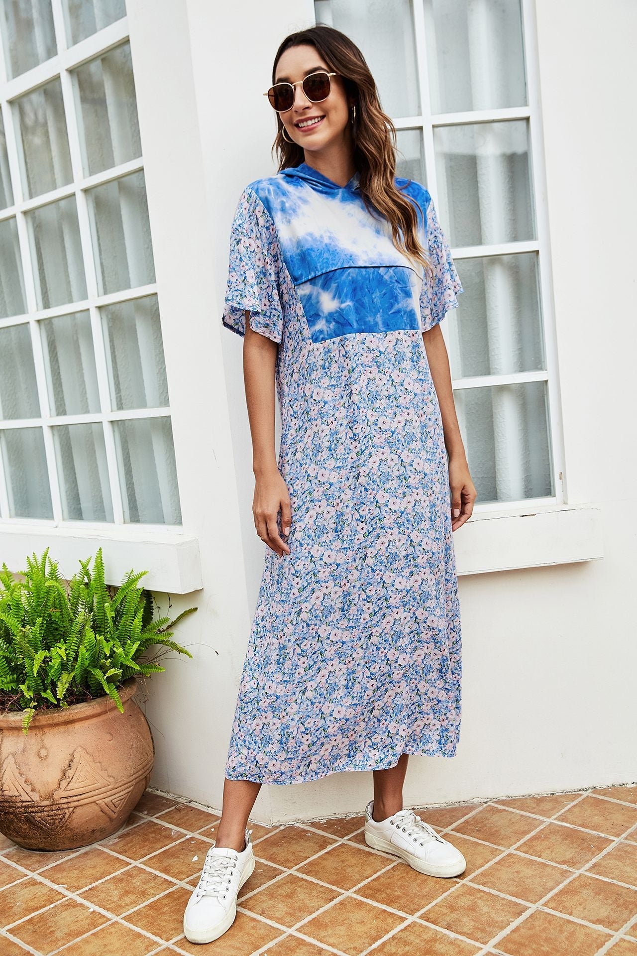 Beach Rose Co. - Blue Tie - Dye Floral Hooded Midi Dress