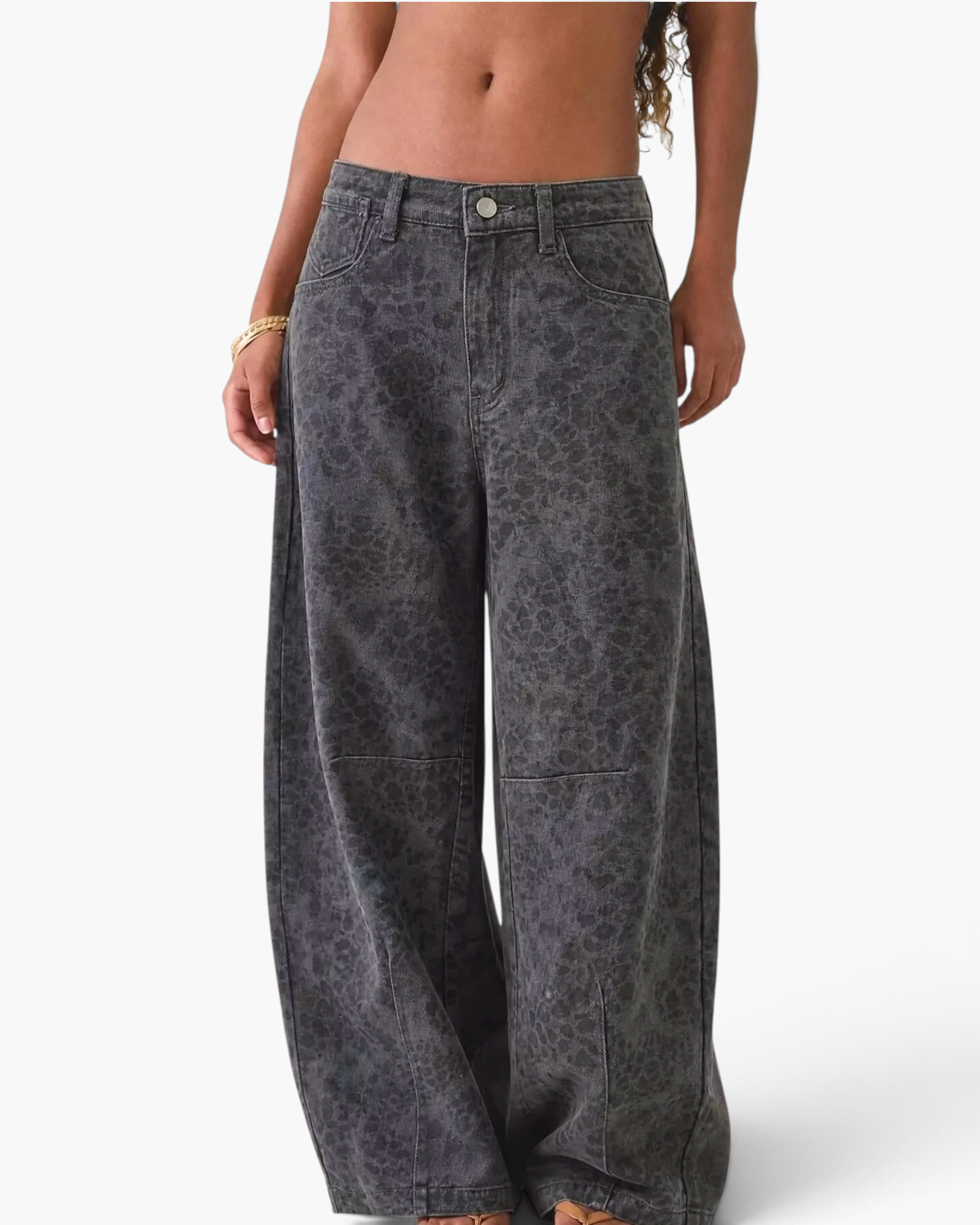 Beach Rose Co. relaxed barrel-leg jeans in faded charcoal denim with seamed knee detailing and front scoop pockets.