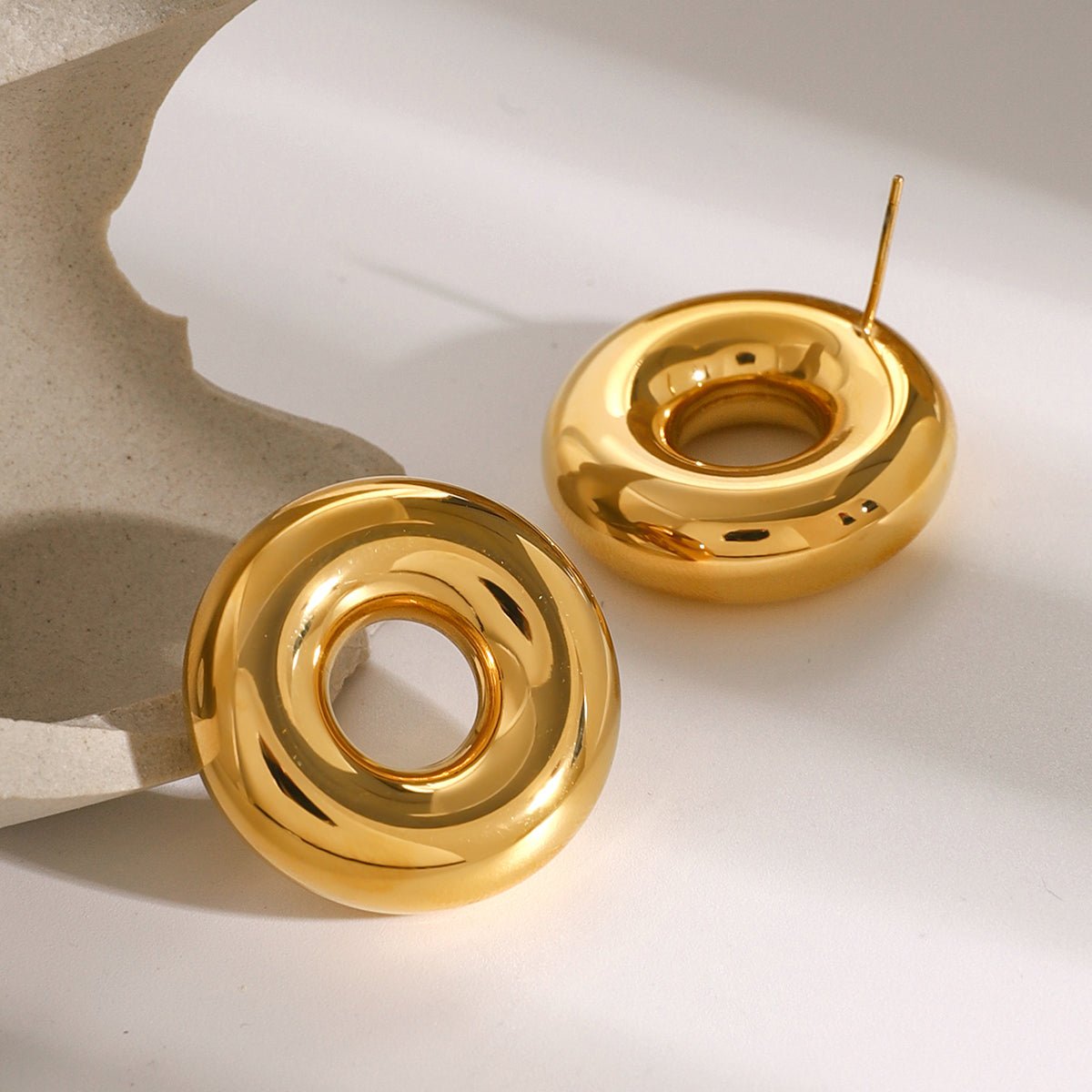 Beach Rose Co. - Gold Donut Stud Earrings