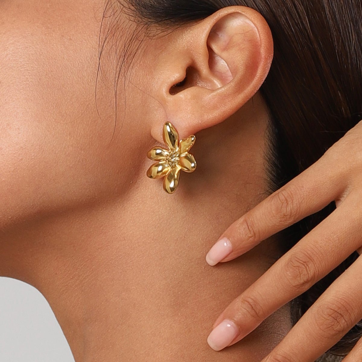 Beach Rose Co. - Gold Flower Earrings