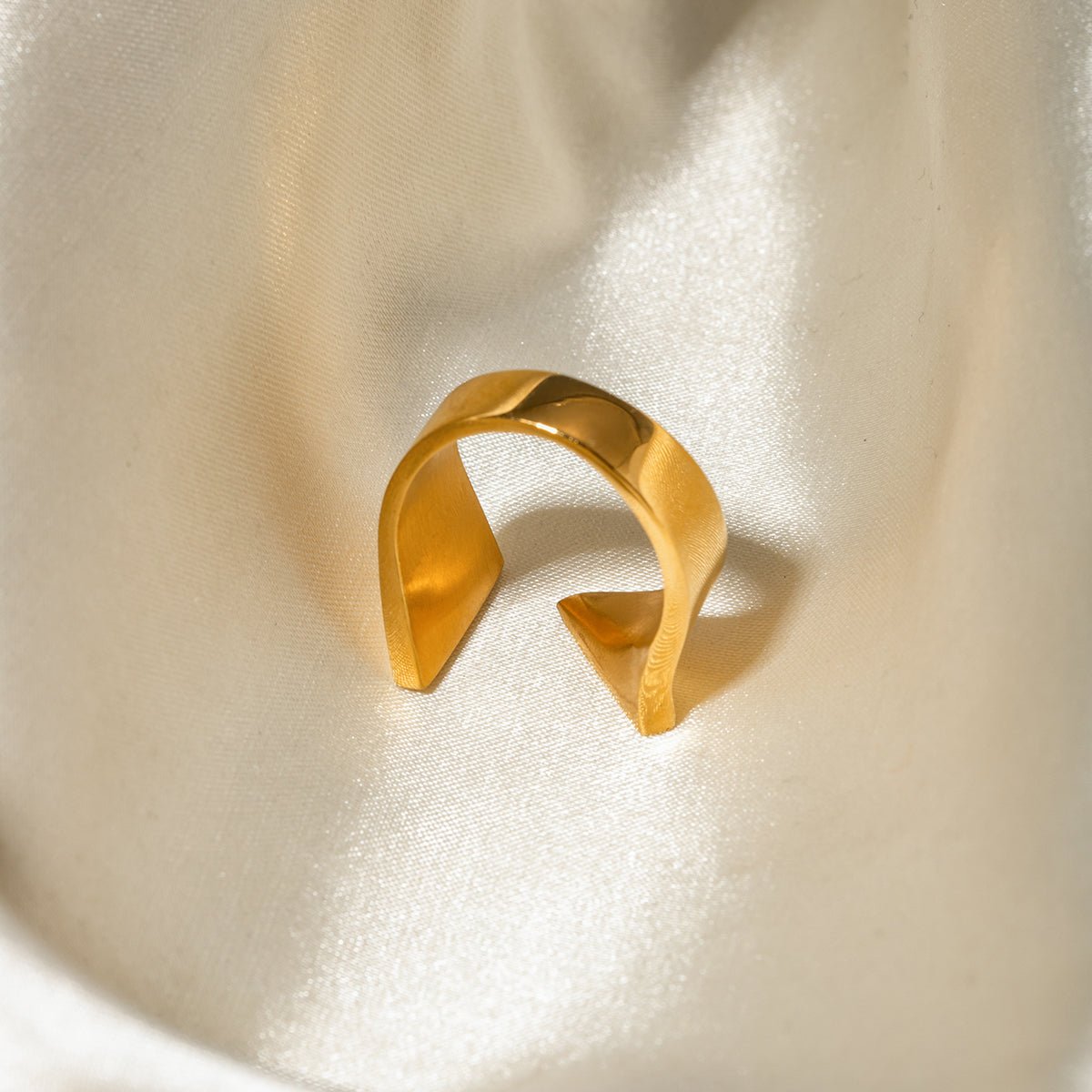 Beach Rose Co. - Gold Inlaid Rhinestone Asymmetrical Open Ring