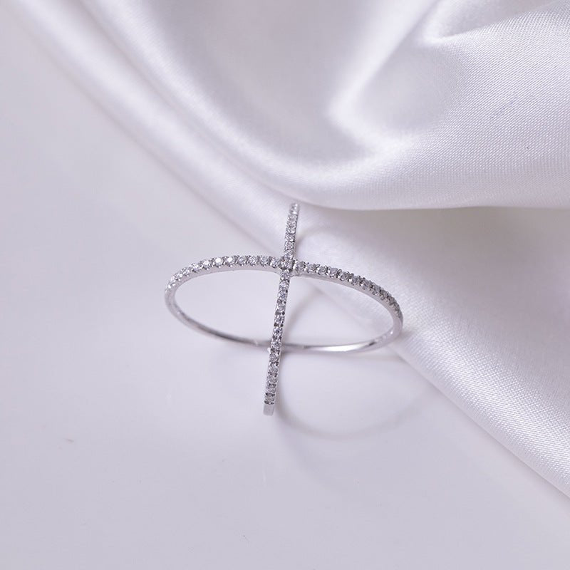 Beach Rose Co. - Silver Moissanite Crisscross Ring