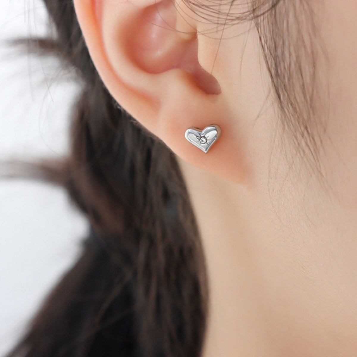 Beach Rose Co. - Zircon Heart Stud Earrings