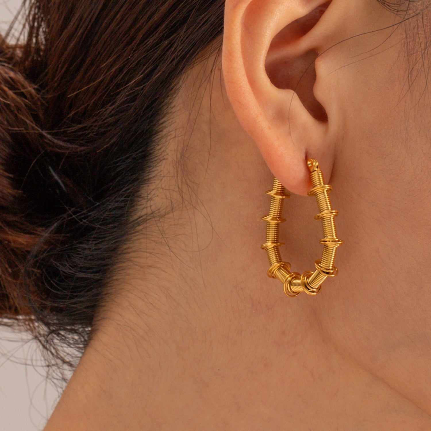 Beach Rose Co.Gold Spiral Detail Hoop Earrings