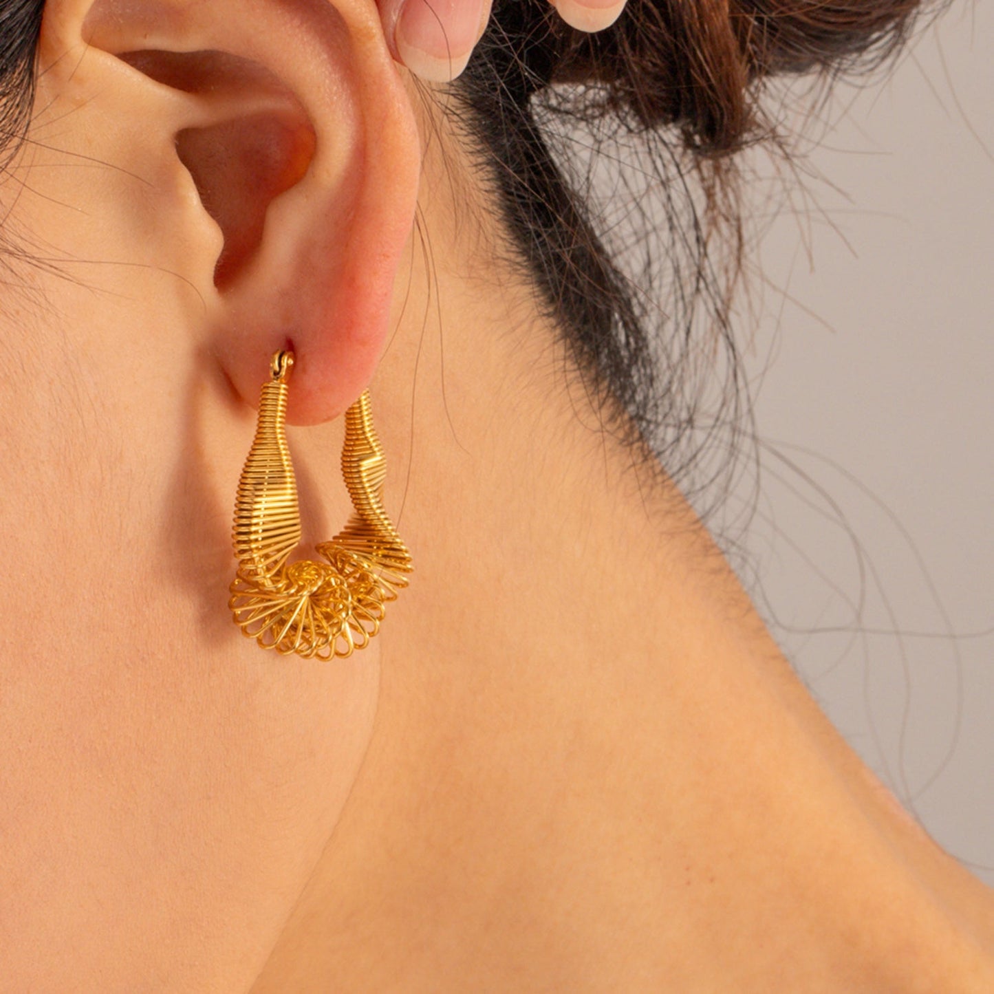 Beach Rose Co.Gold Spiral Wire Hoop Earrings