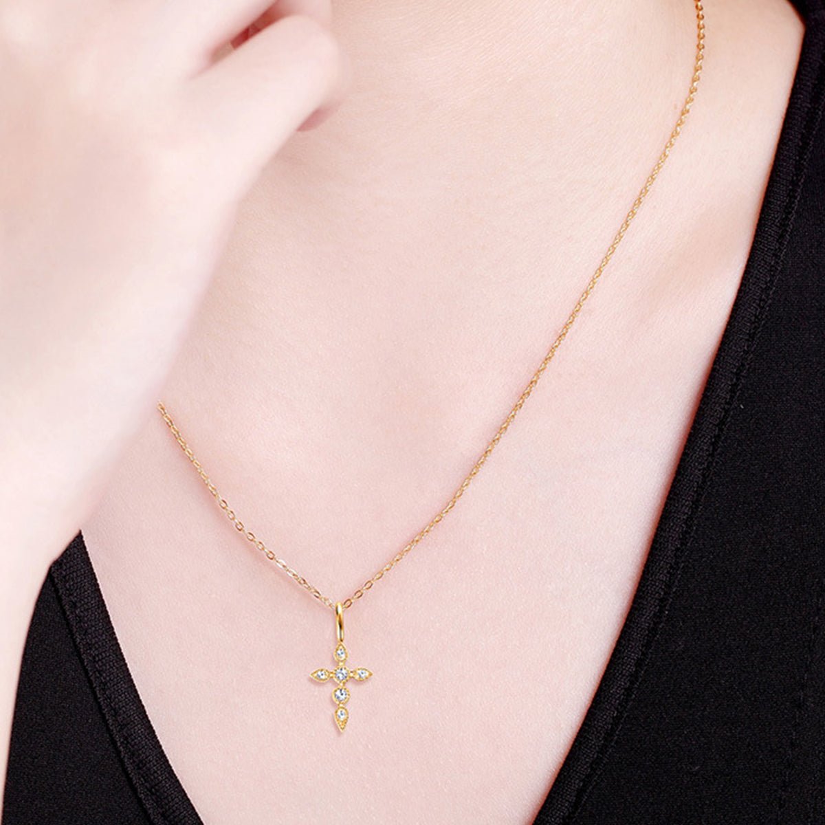 Beach Rose Co.Moissanite Cross Pendant Necklace