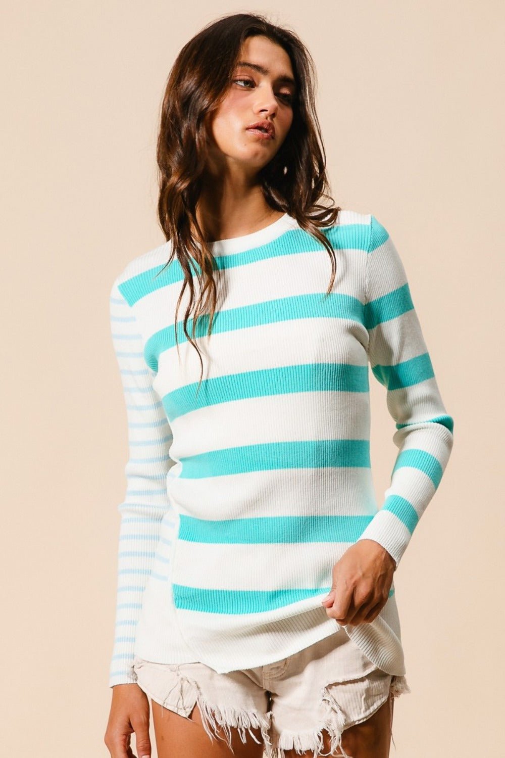 BiBi - Contrast Striped Asymmetrical Hem Knit Top in Mint Ivory