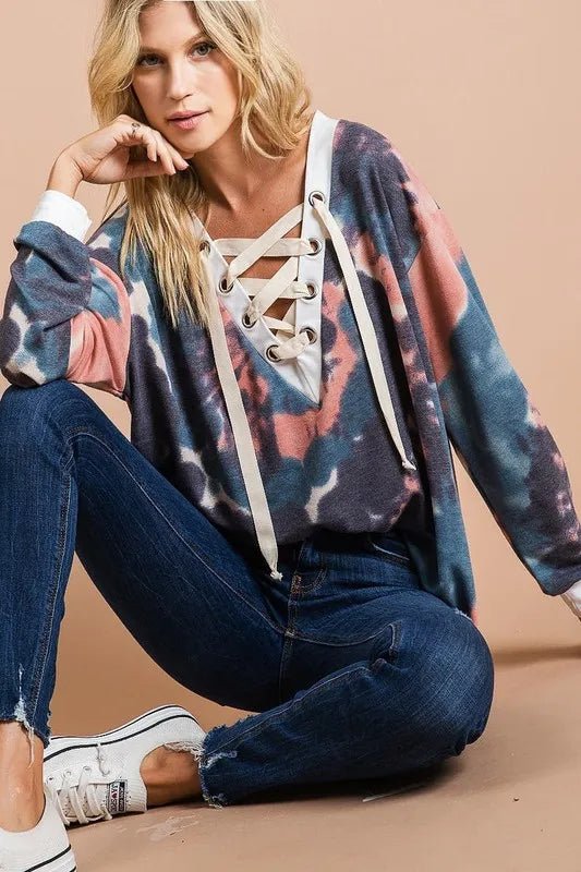 BiBi - Lace - Up Tie - Dye Pullover in Navy Coral Marble