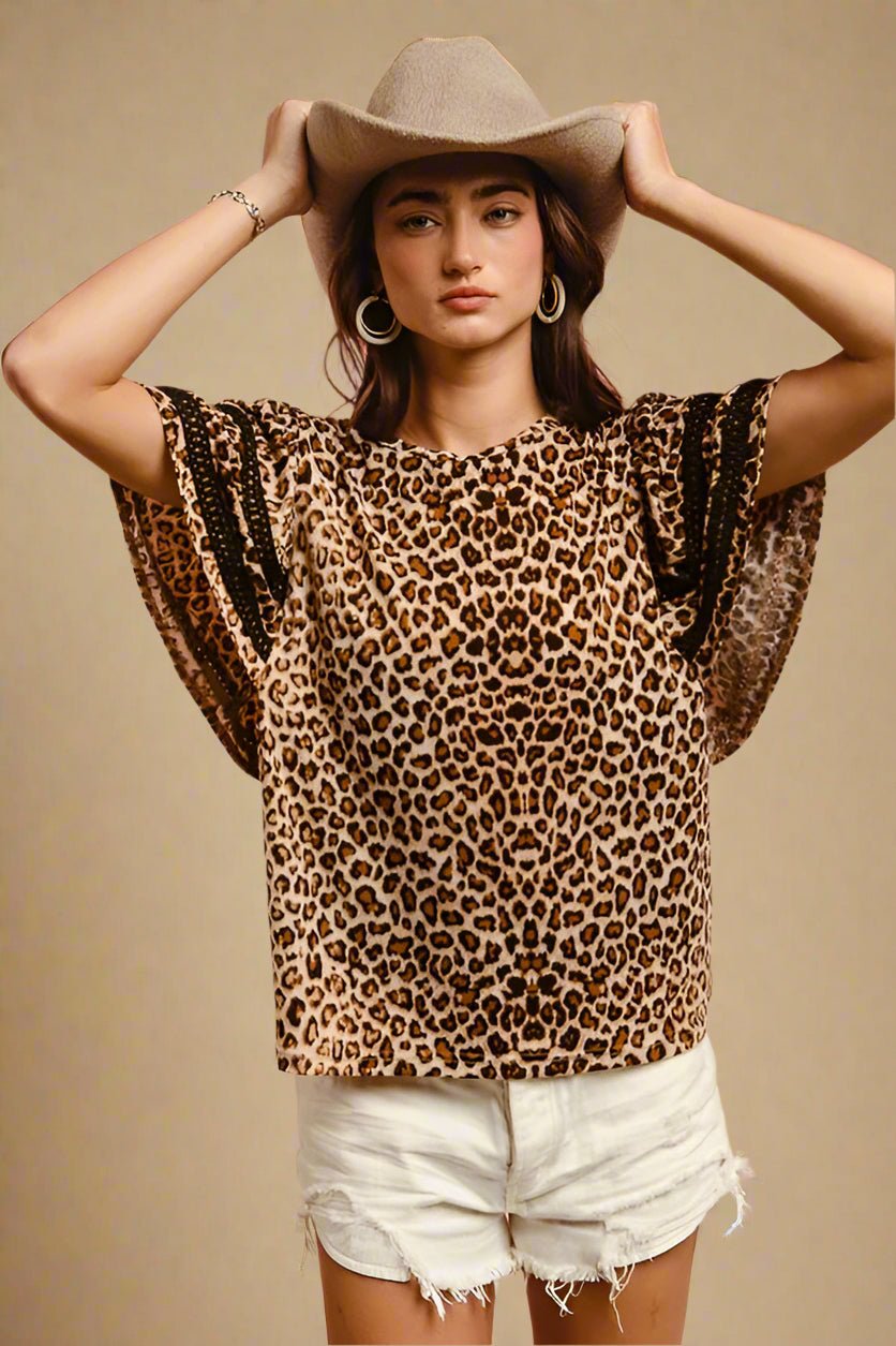 BiBi - Leopard Print Short Sleeve Top