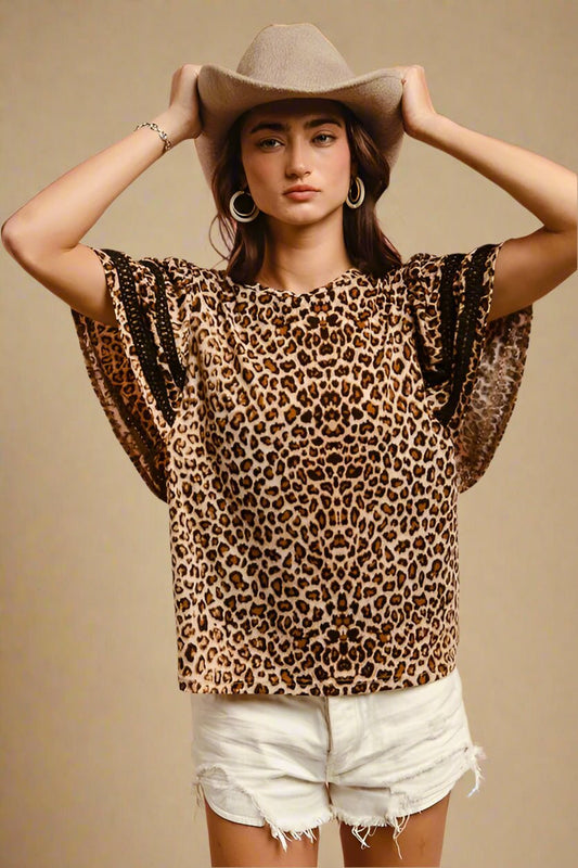 BiBi - Leopard Print Short Sleeve Top