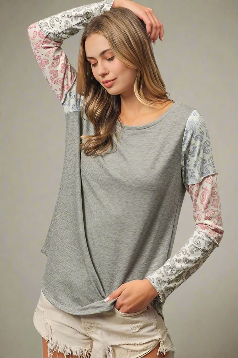 BiBi - Paisley Patch Long Sleeve Top in Heather Gray Multi