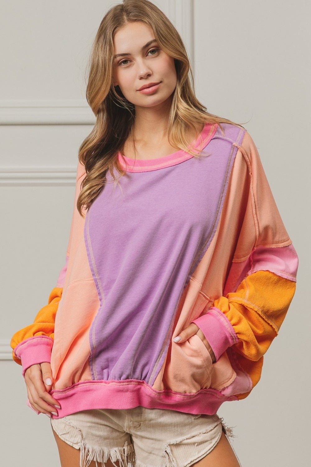 BiBiColor Block Sweatshirt with Pockets in Lavender Peach