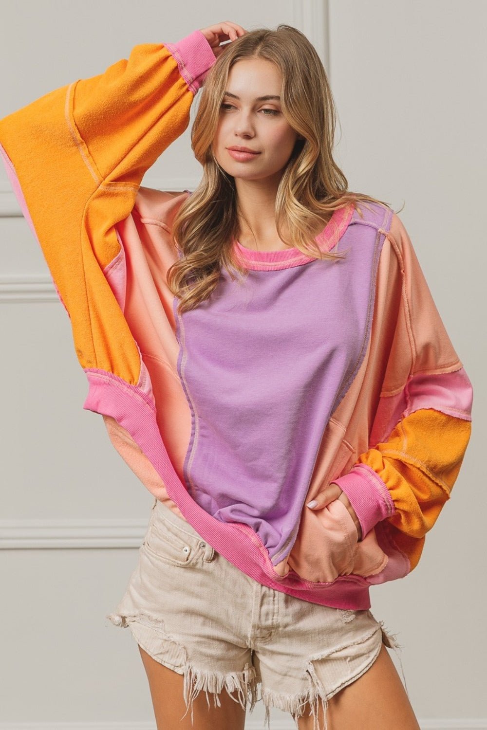 BiBiColor Block Sweatshirt with Pockets in Lavender Peach