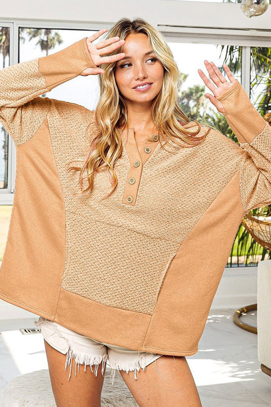 BiBiThumbhole Sleeve Top with Kangaroo Pocket in Taupe