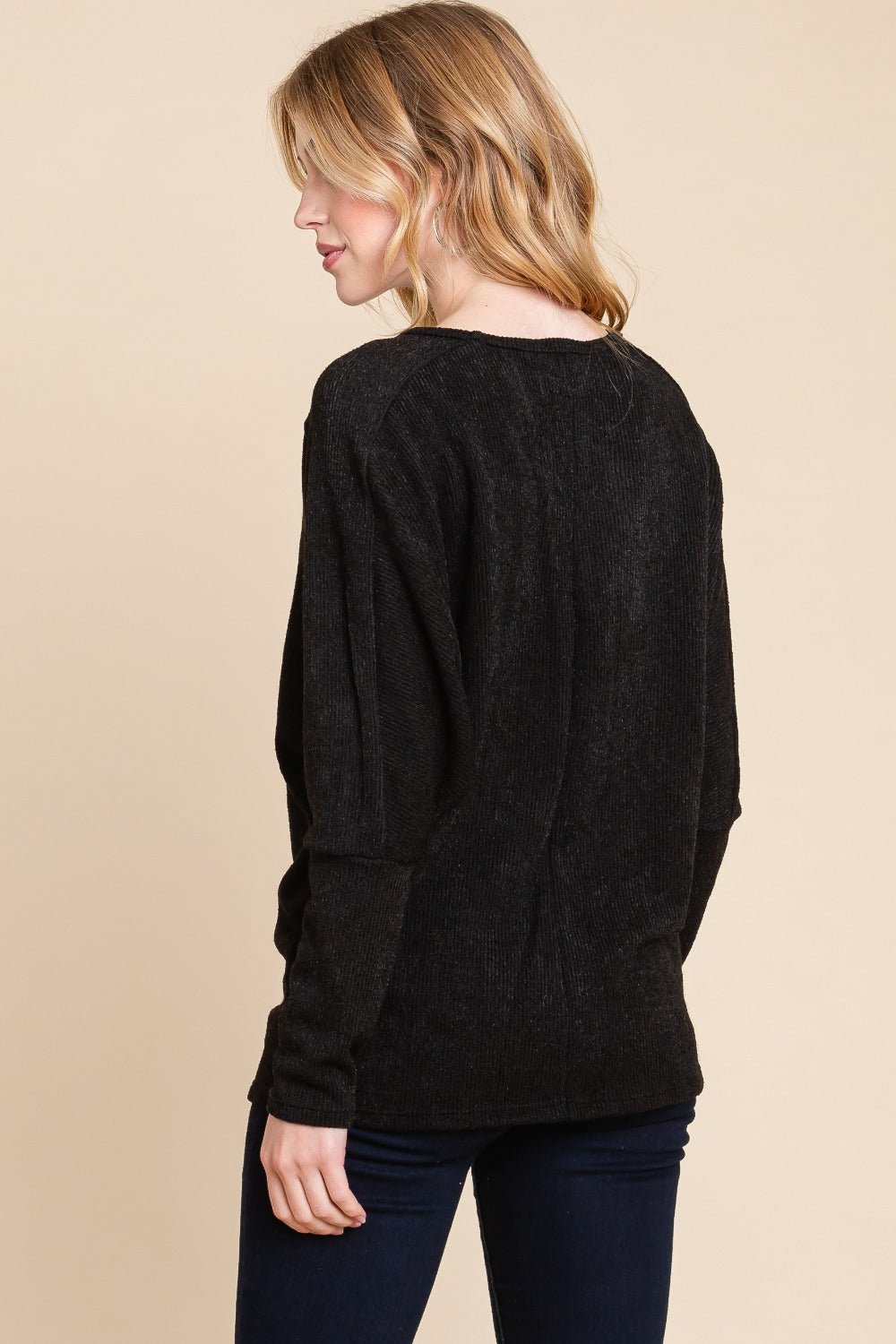 BOMBOM - Black Drop Shoulder Long Sleeve Knit Top