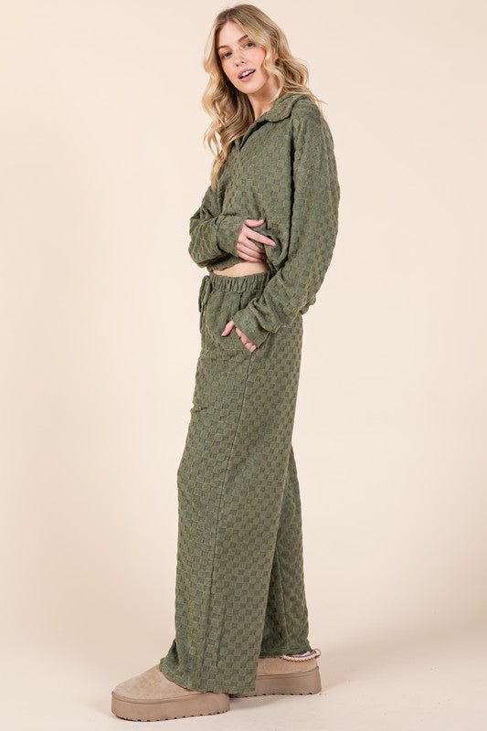 BOMBOM - Drawstring Waist Wide Leg Pants in Checkered Moss