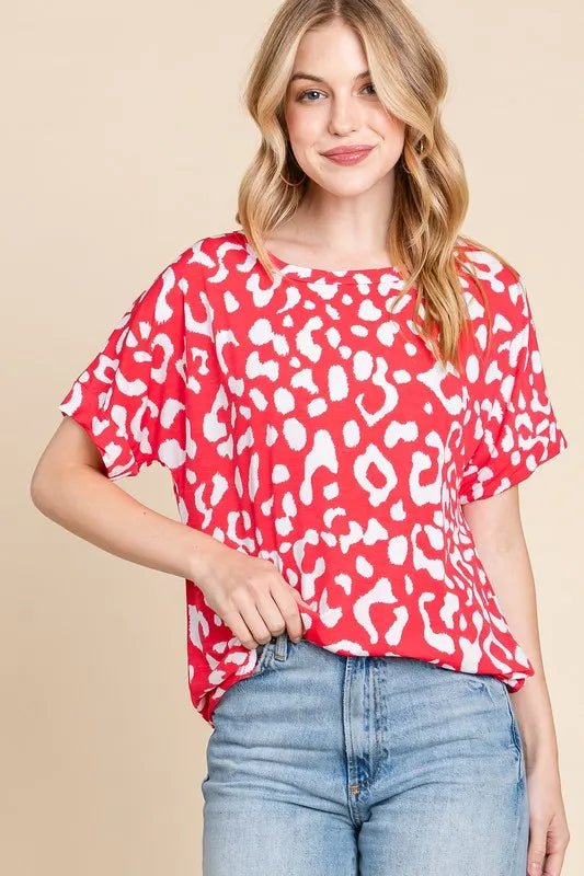 BOMBOM - Red & White Leopard Print Short Sleeve Tee
