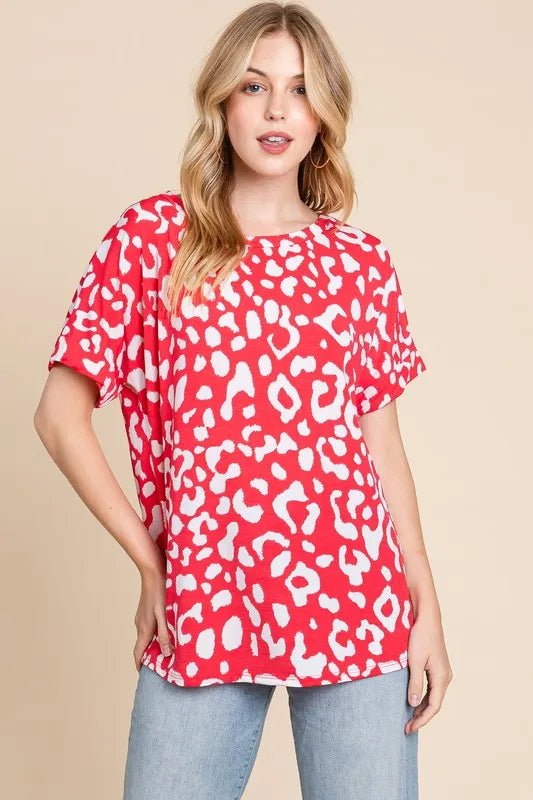 BOMBOM - Red & White Leopard Print Short Sleeve Tee