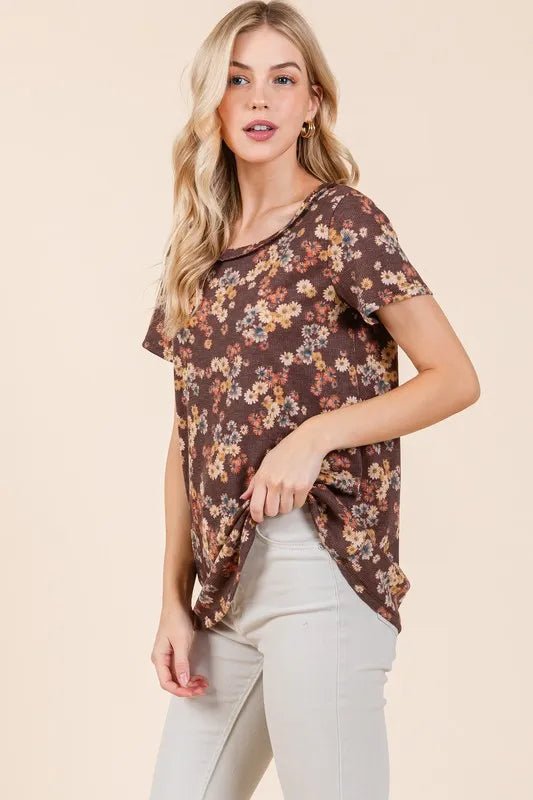 BOMBOM - Vintage Brown Ditsy Floral Tee