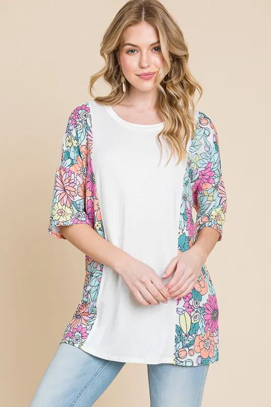 BOMBOM - White Floral Sleeve Colorblock Top