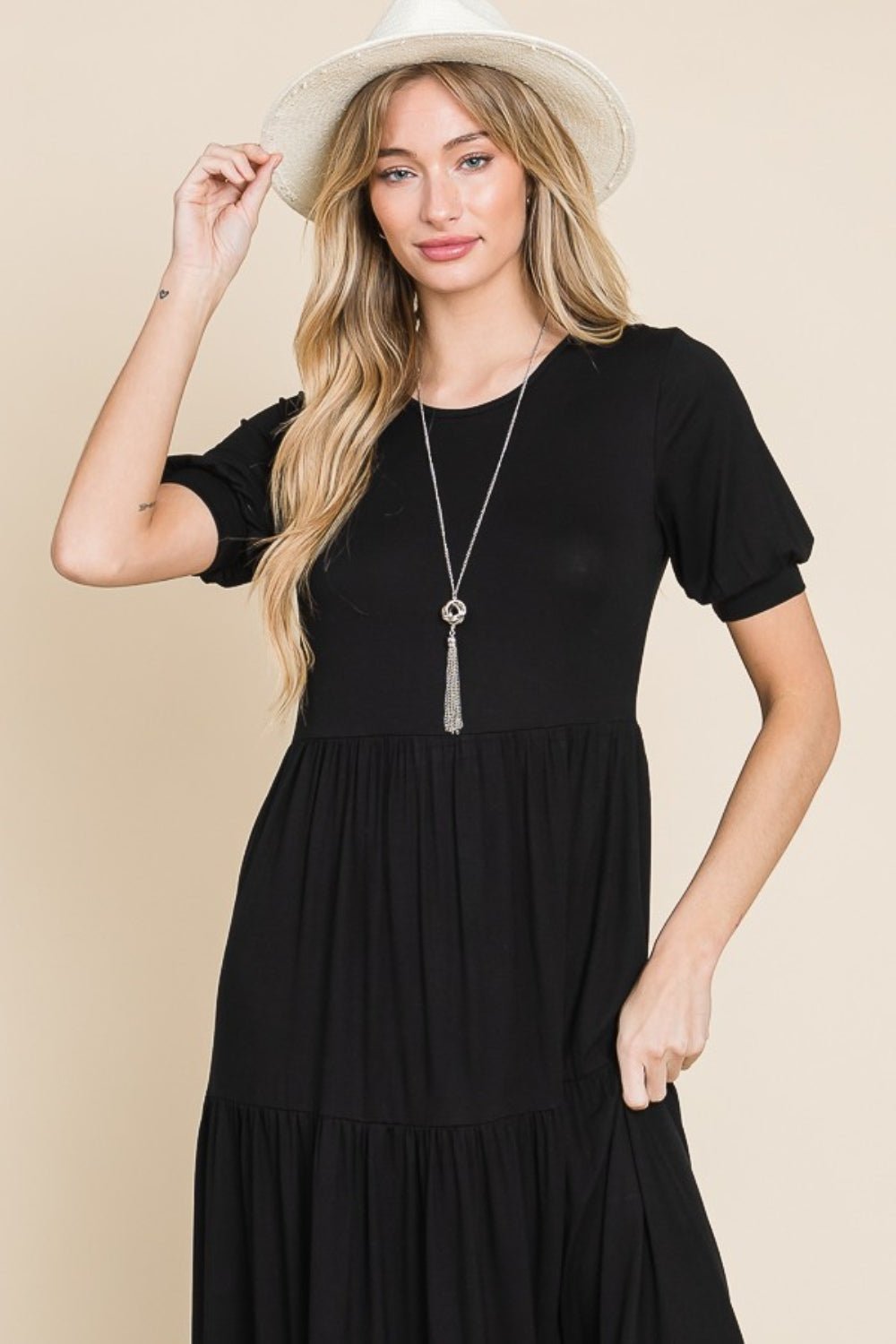 BOMBOMShort Sleeve Tiered Maxi Dress in Black