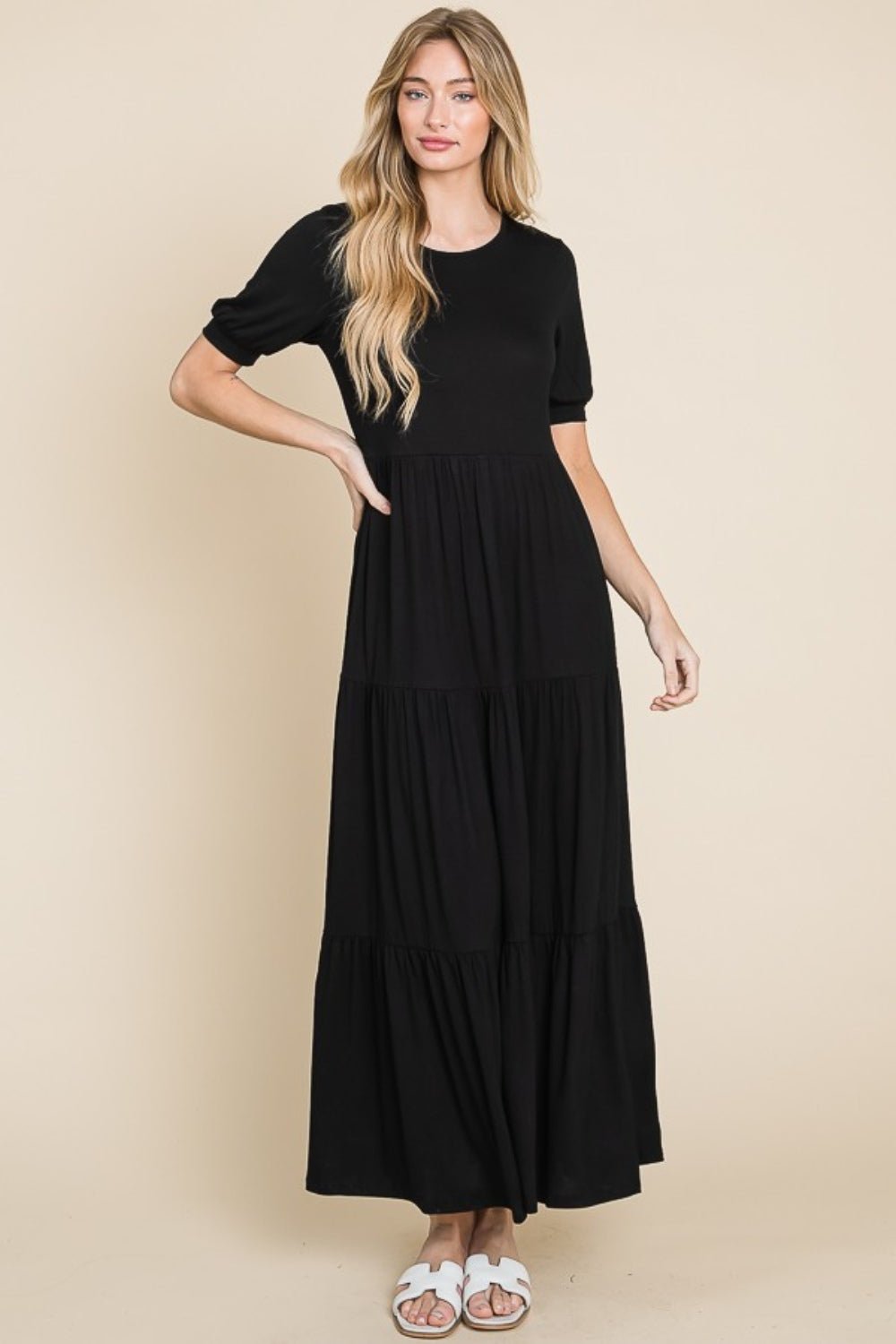 BOMBOMShort Sleeve Tiered Maxi Dress in Black