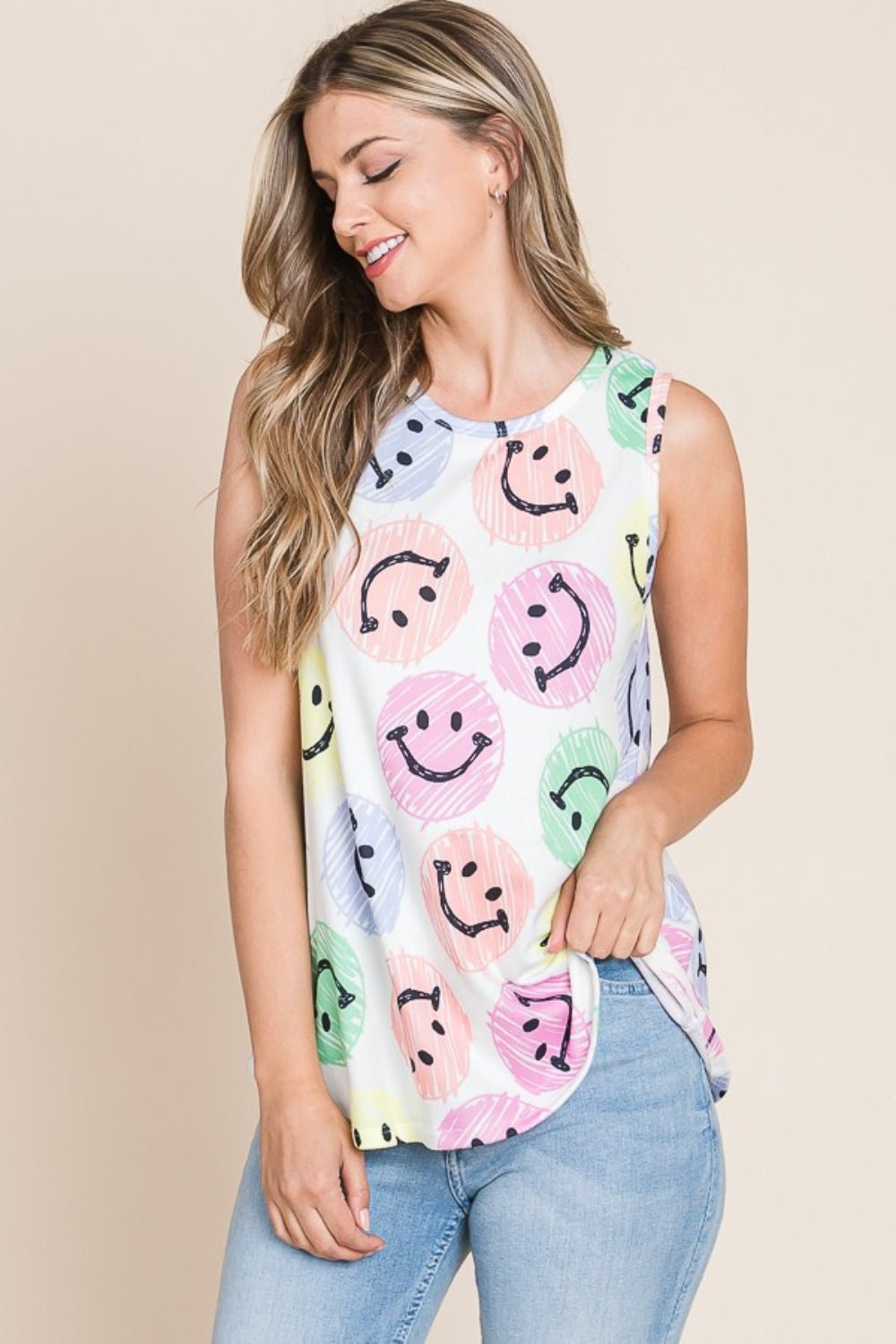 BOMBOMSmiley Face Tank Top in Ivory