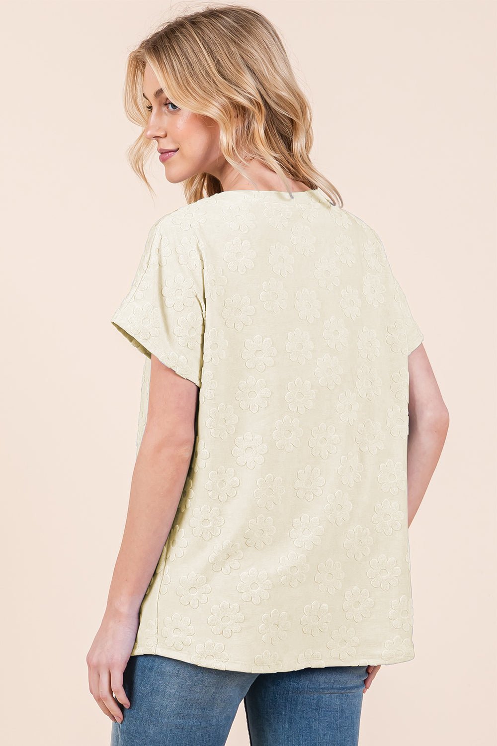 BOMBOMTextured Floral Pattern Short Sleeve T - Shirt in Cream