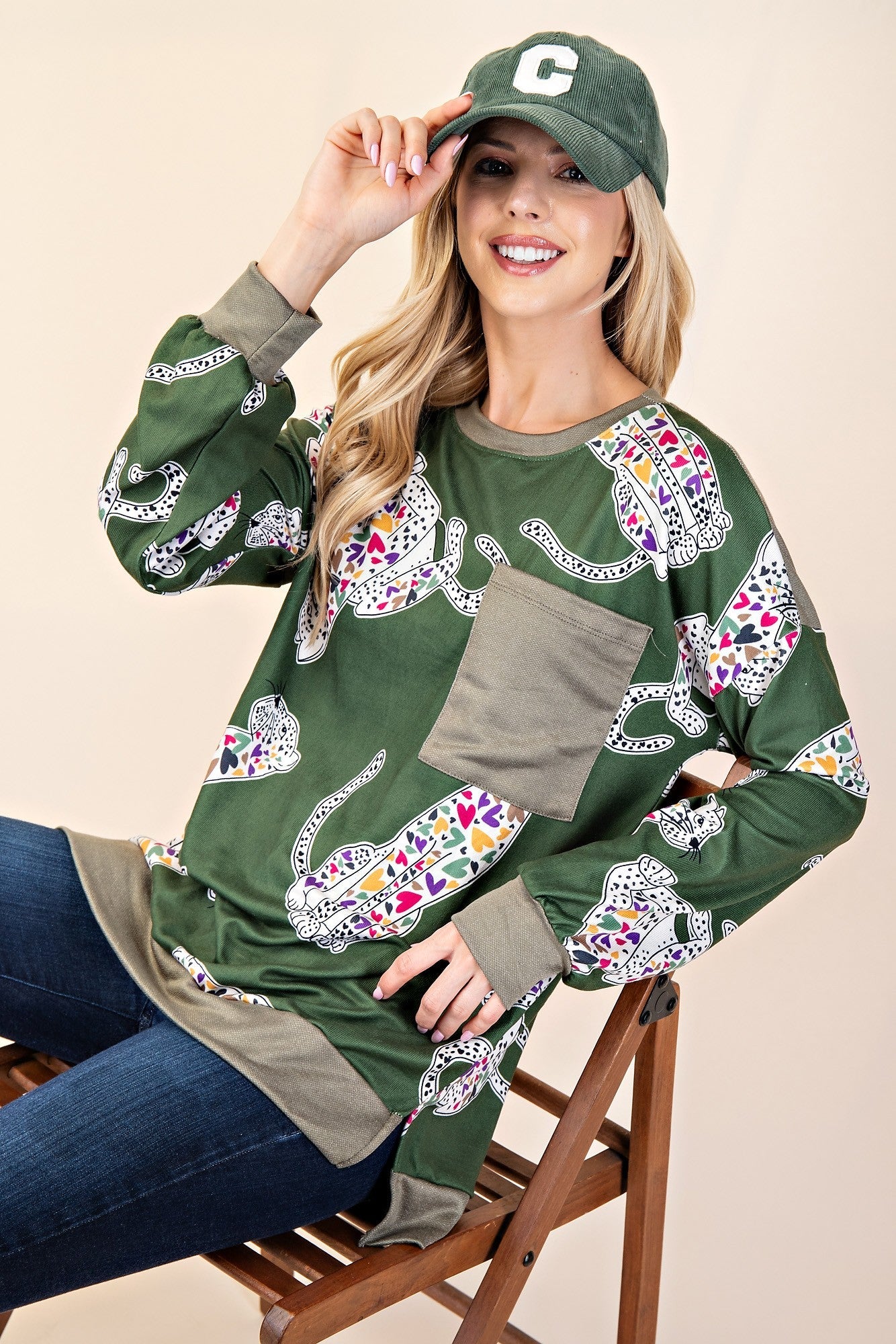 CELESTE - Animal Print Contrast Long Sleeve T-Shirt in Olive