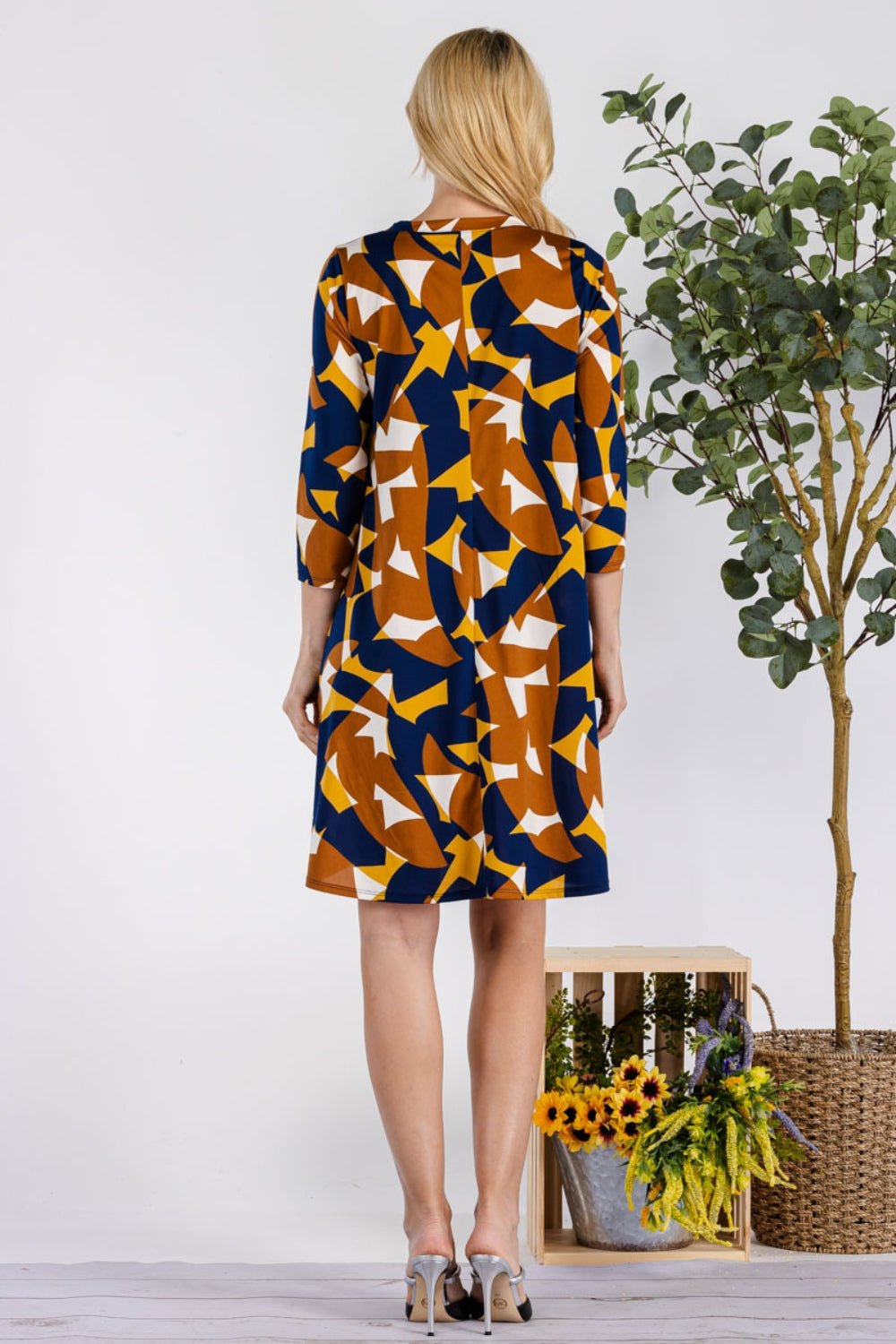 Celeste DesignGeometric Print Mini Dress with Pockets in Navy