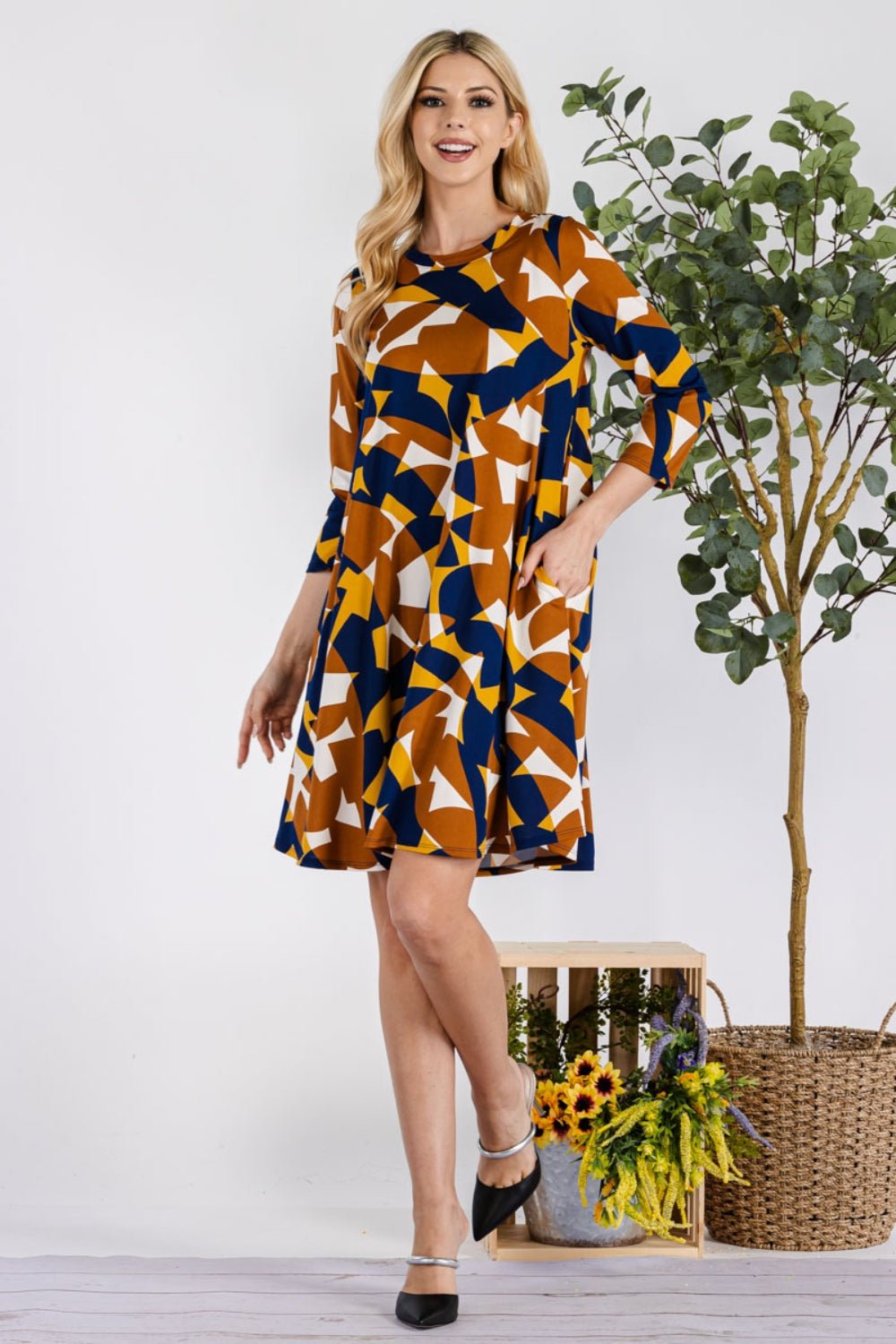 Celeste DesignGeometric Print Mini Dress with Pockets in Navy