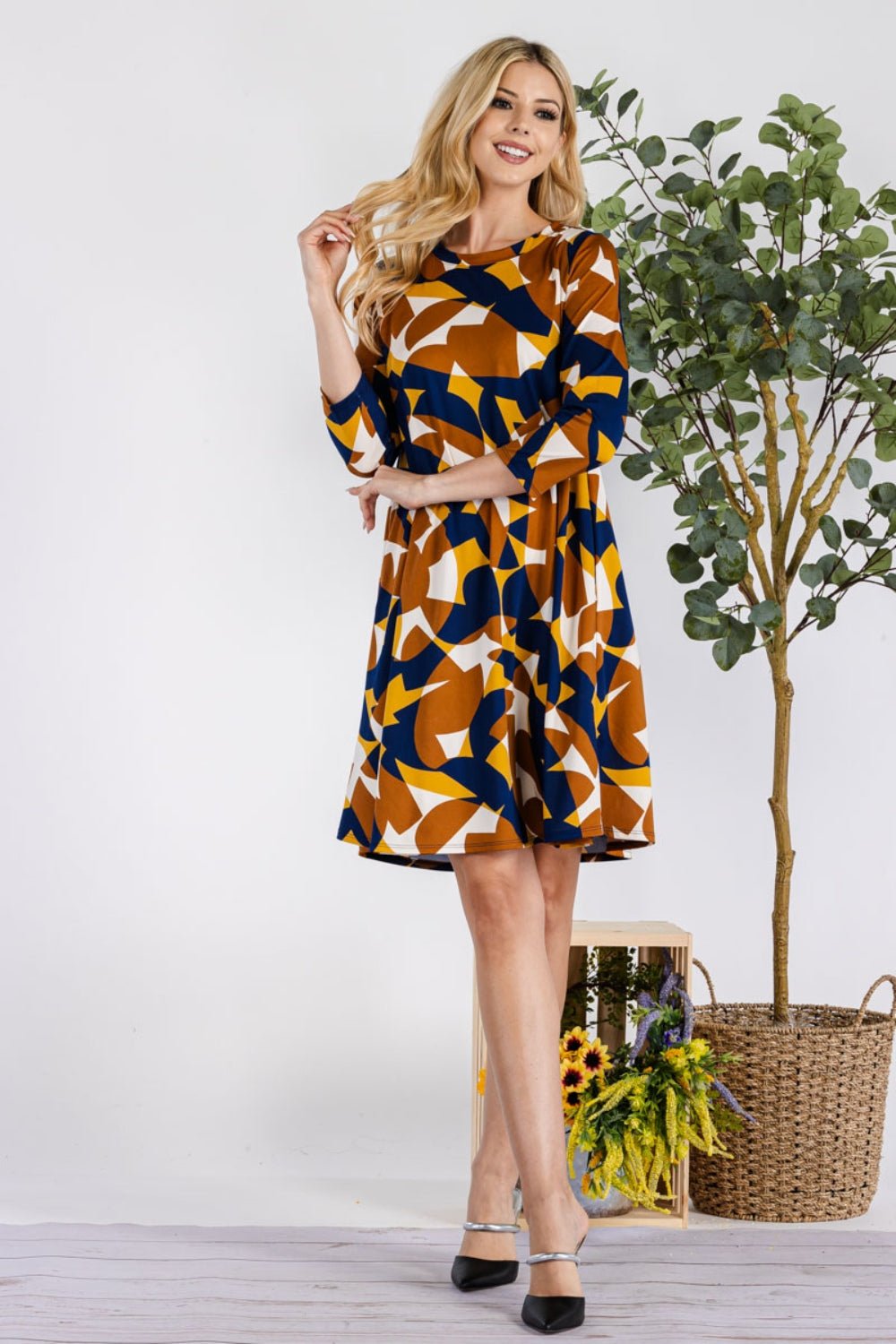 Celeste DesignGeometric Print Mini Dress with Pockets in Navy